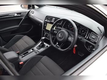 Used Volkswagen Golf 2019 for sale - 78758340: Photo