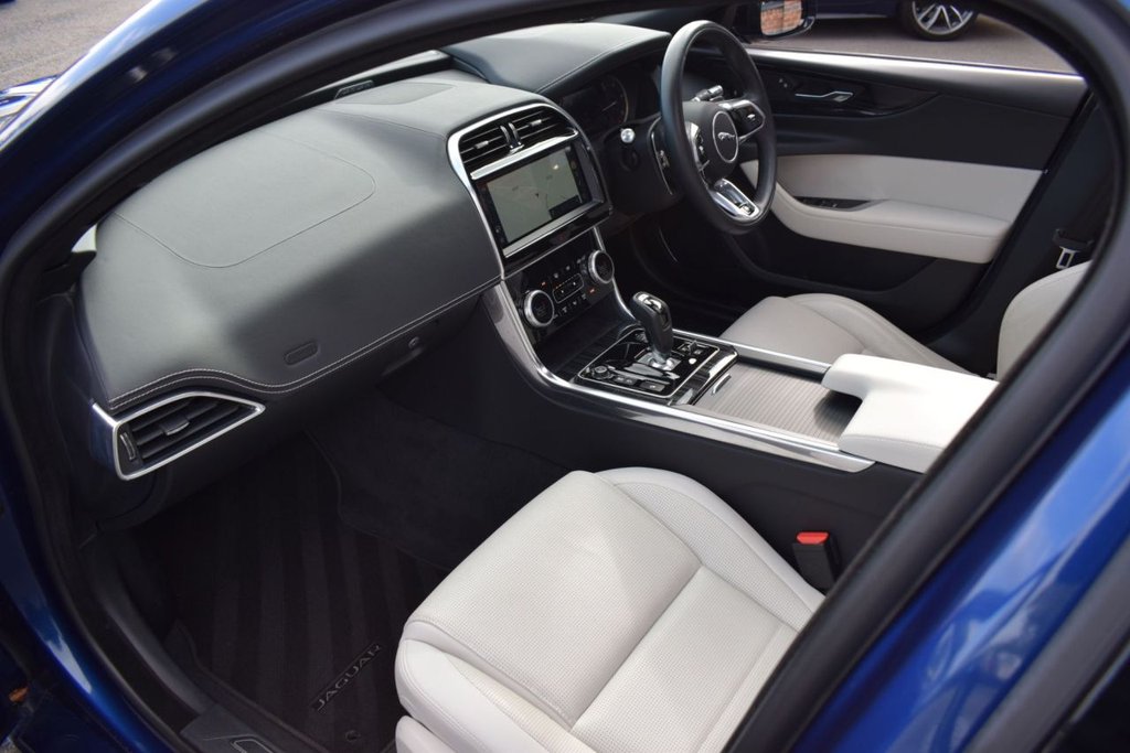 Used Jaguar XE 2023 for sale - 75896789: Photo 35