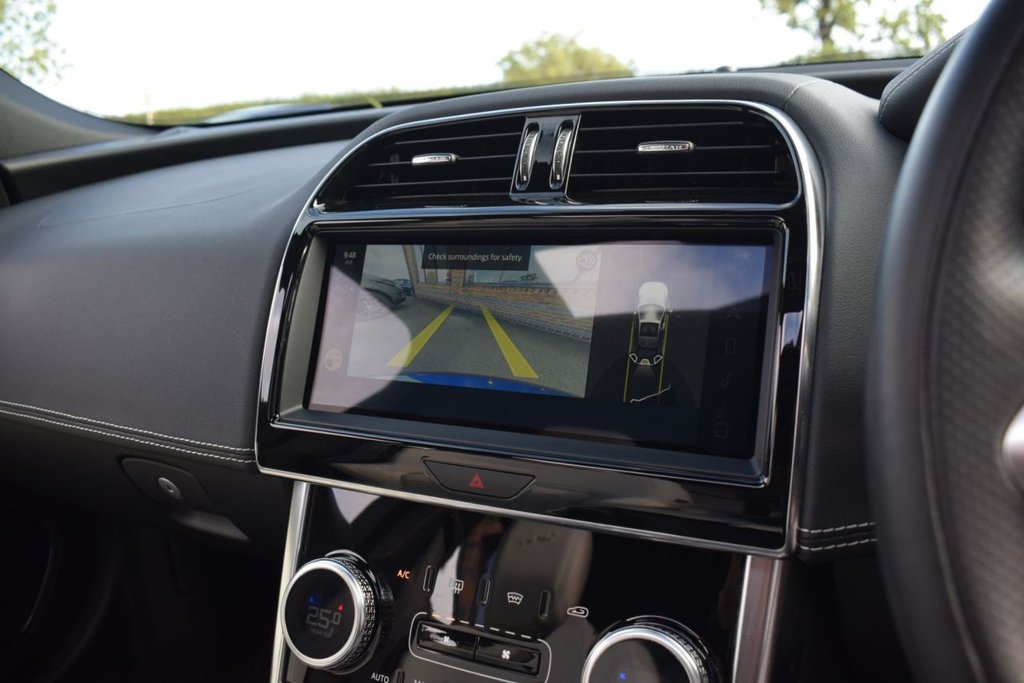 Used Jaguar XE 2023 for sale - 75896789: Photo 37