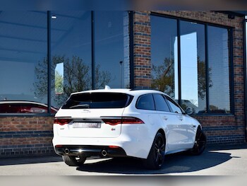 Used Jaguar XF 2019 for sale - 78468912: Photo