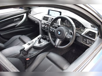 Used BMW 3 Series 2017 for sale - 79032226: Photo