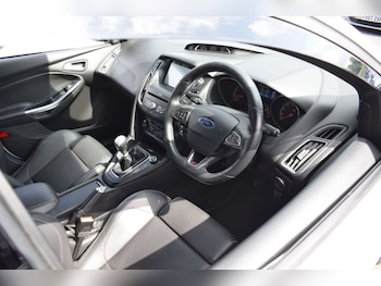 Used Ford Focus 2018 for sale - 79103488: Photo