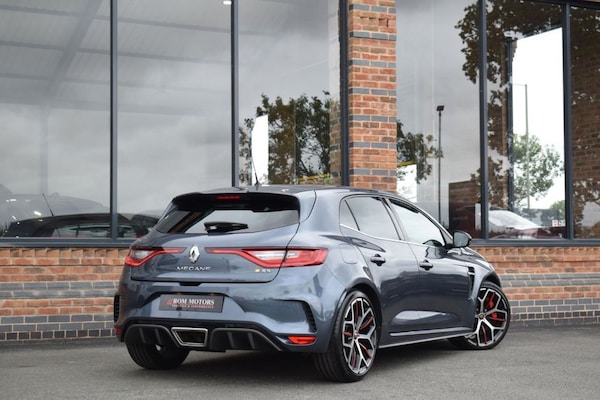 Used Renault Megane 2020 for sale - 75548496: Photo 2