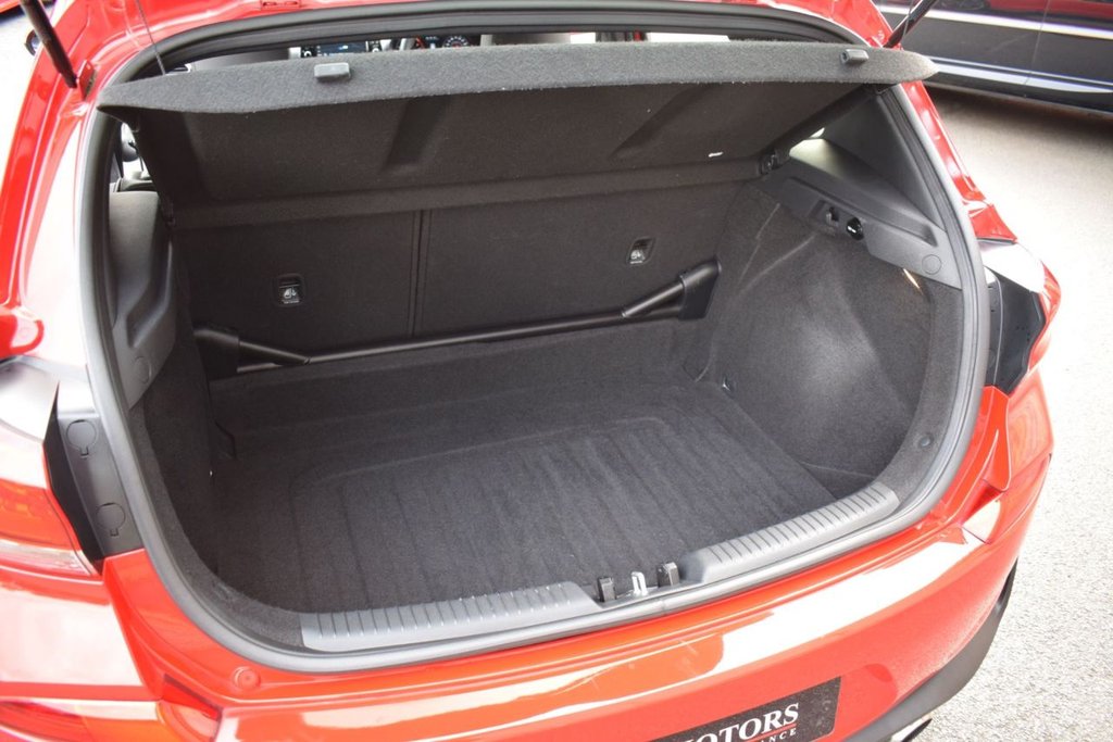 Used Hyundai i30 2018 for sale - 76481567: Photo 29