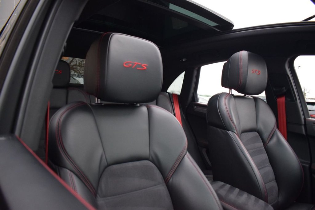 Used Porsche Macan 2016 for sale - 77038159: Photo 13