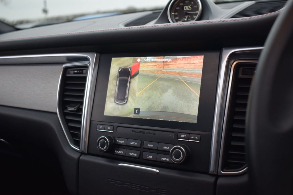 Used Porsche Macan 2016 for sale - 77038159: Photo 22