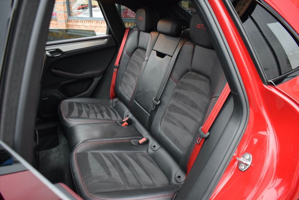 Used Porsche Macan 2016 for sale - 77038159: Photo 33