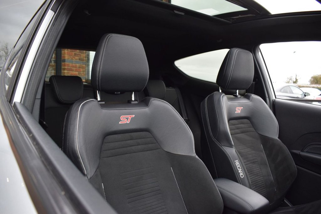 Used Ford Fiesta 2020 for sale - 77849600: Photo 12