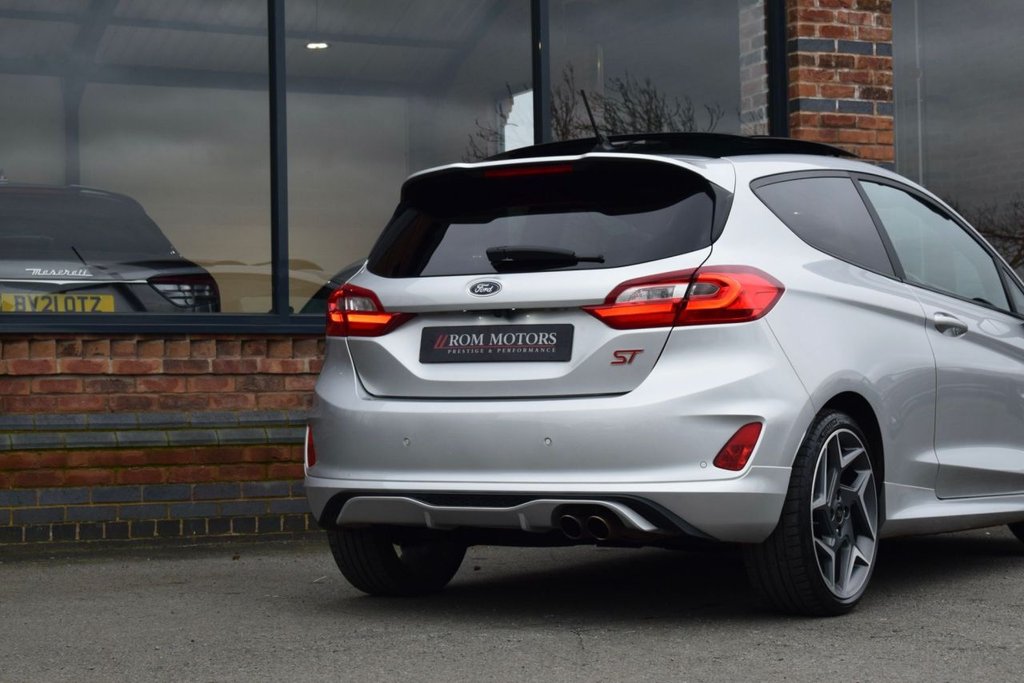 Used Ford Fiesta 2020 for sale - 77849600: Photo 47