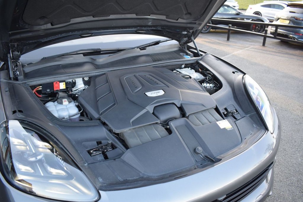 Used Porsche Cayenne 2020 for sale - 77427905: Photo 44