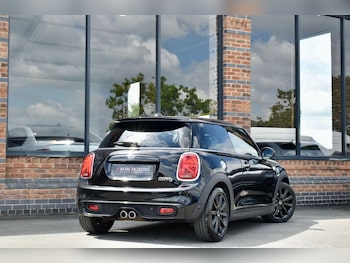 Used MINI Hatch 2018 for sale - 78943418: Photo
