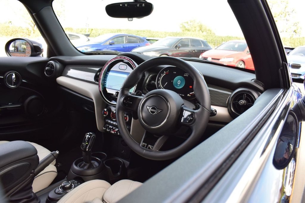 Used MINI Hatch 2021 for sale - 75960713: Photo 12