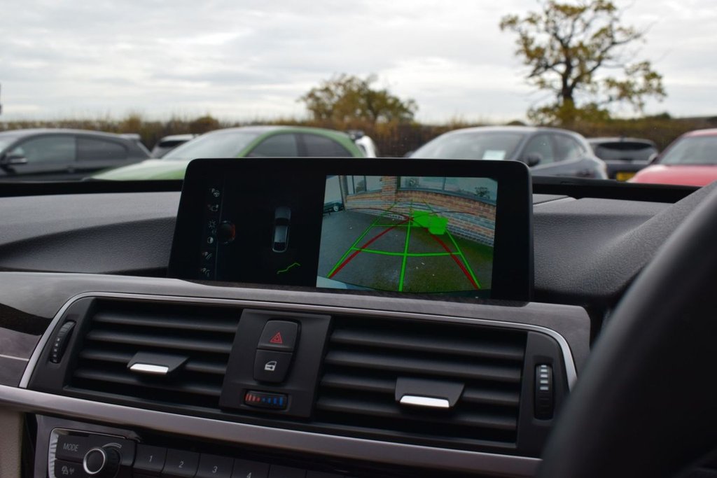 Used BMW 3 Series 2016 for sale - 76509658: Photo 21