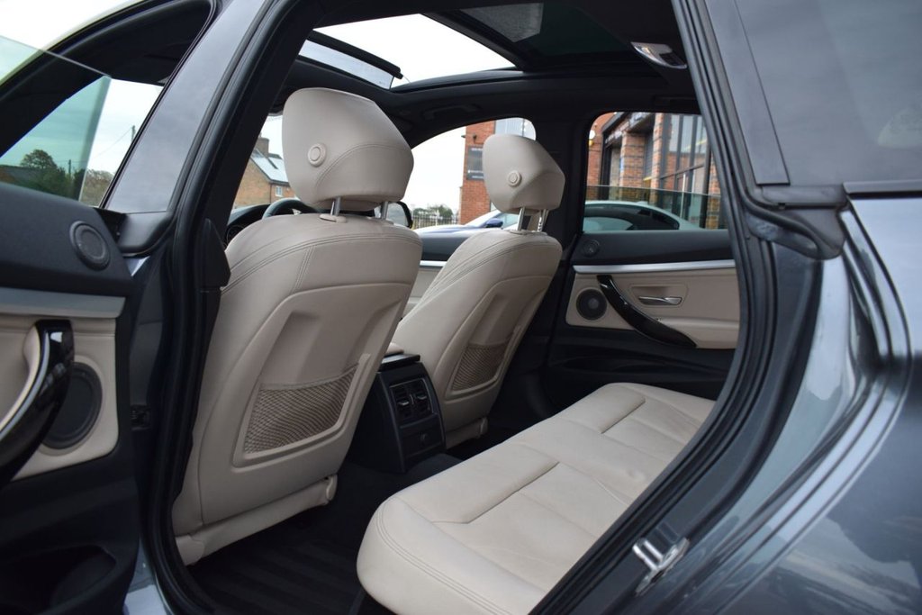 Used BMW 3 Series 2016 for sale - 76509658: Photo 32