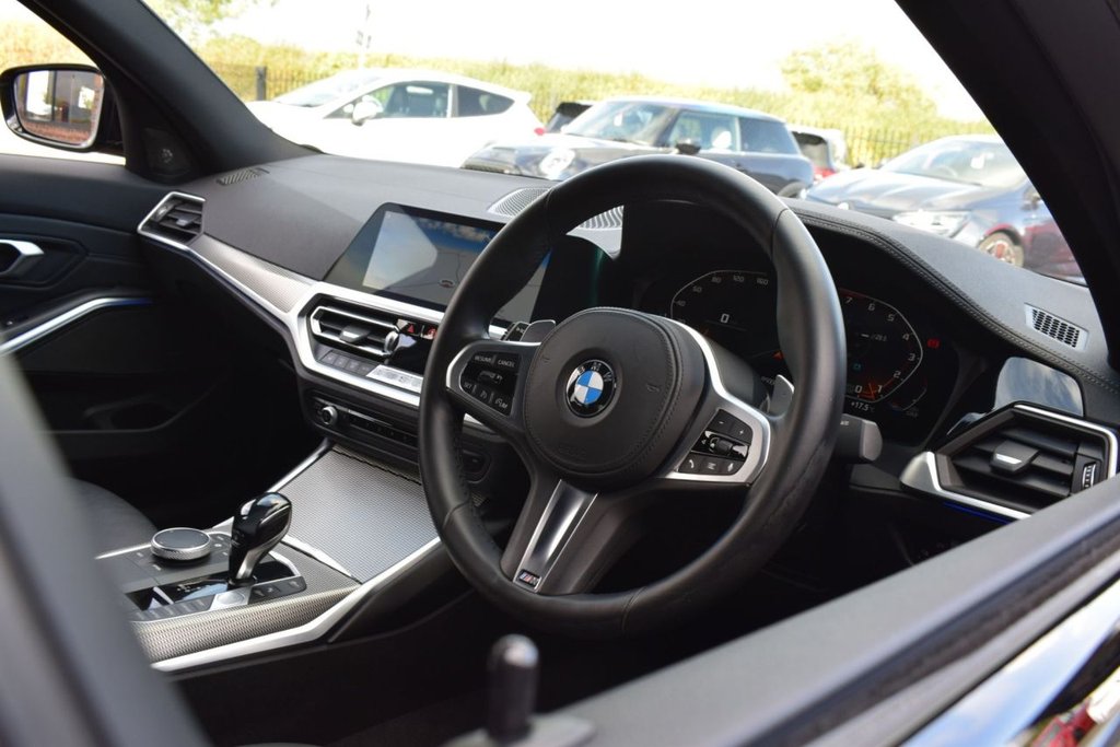Used BMW 3 Series 2020 for sale - 76105622: Photo 11