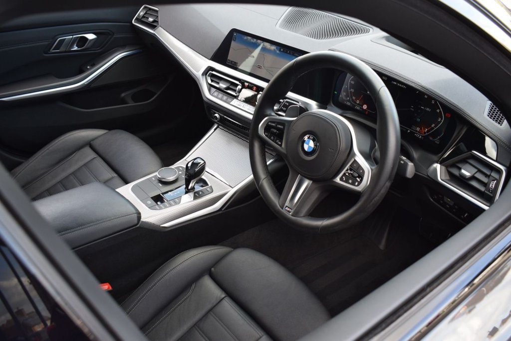 Used BMW 3 Series 2020 for sale - 76105622: Photo 3