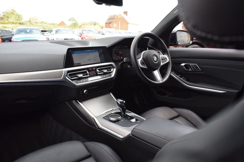 Used BMW 3 Series 2020 for sale - 76105622: Photo 31