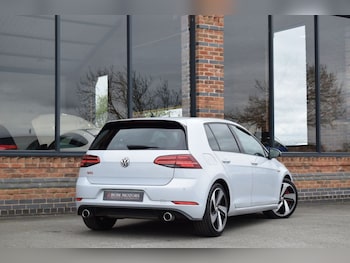 Used Volkswagen Golf 2018 for sale - 78110229: Photo