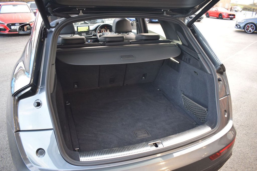 Used Audi SQ5 2019 for sale - 76768619: Photo 31