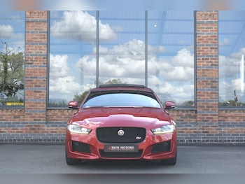 Used Jaguar XE 2015 for sale - 75831771: Photo