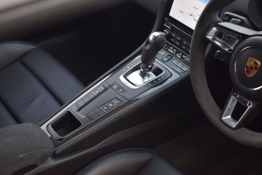 Used Porsche 718 Cayman 2017 for sale - 76841382: Photo 13
