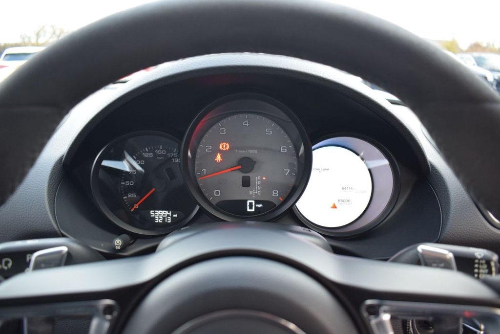 Used Porsche 718 Cayman 2017 for sale - 76841382: Photo 16