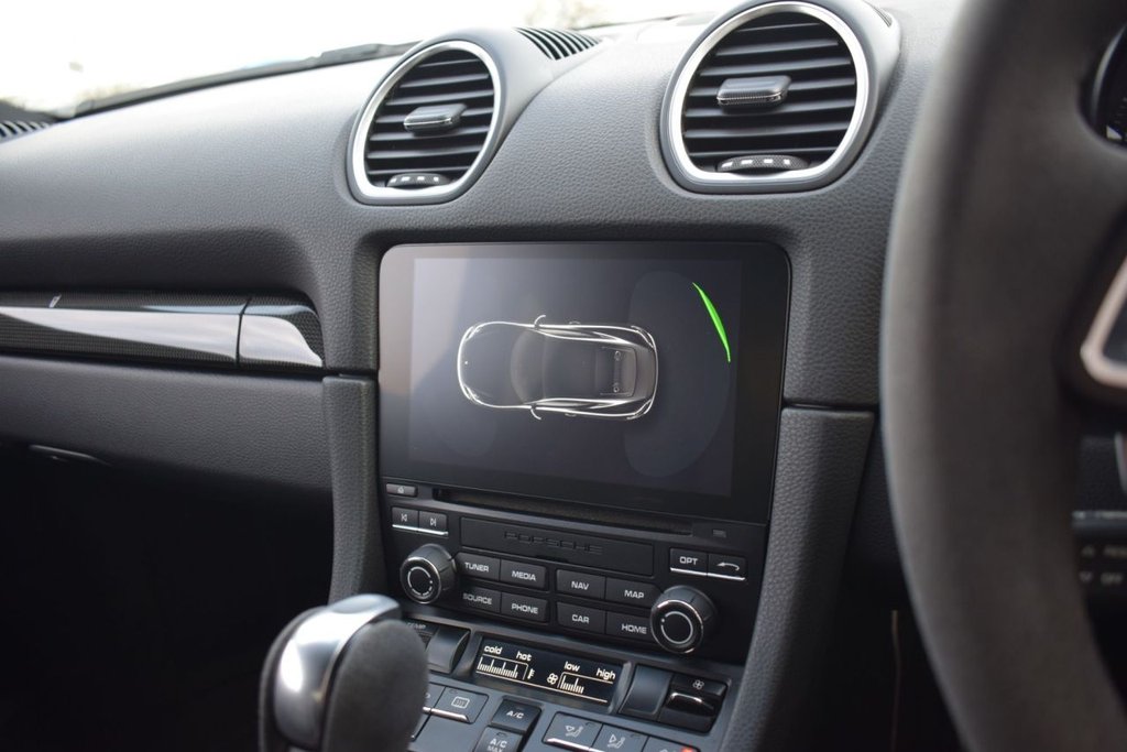 Used Porsche 718 Cayman 2017 for sale - 76841382: Photo 18