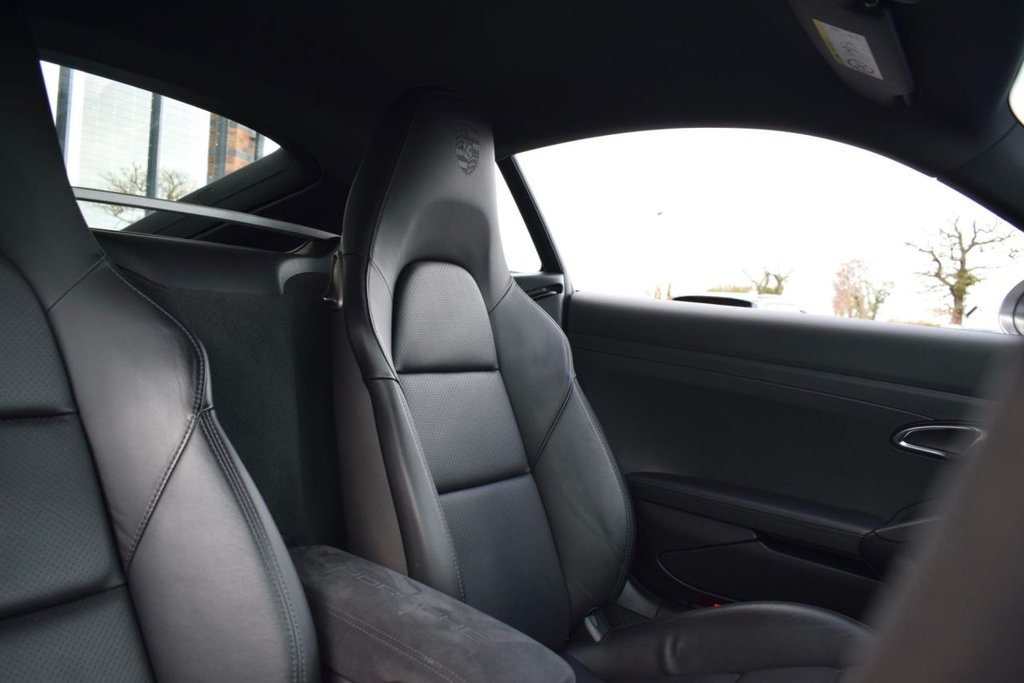 Used Porsche 718 Cayman 2017 for sale - 76841382: Photo 27