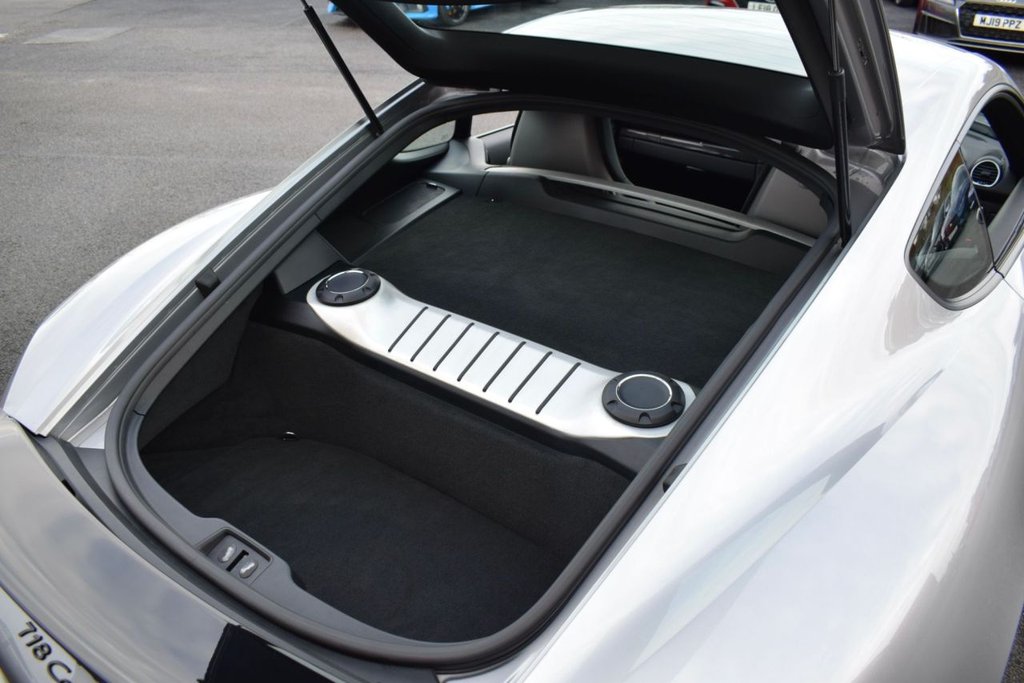 Used Porsche 718 Cayman 2017 for sale - 76841382: Photo 29