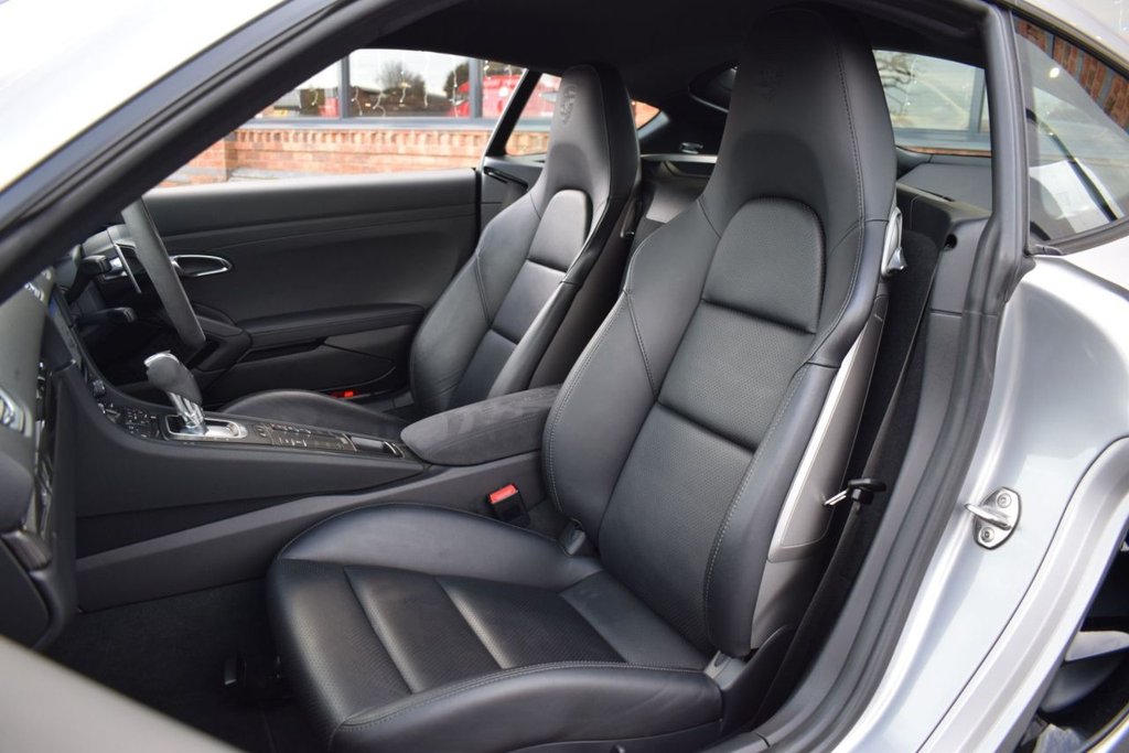 Used Porsche 718 Cayman 2017 for sale - 76841382: Photo 34