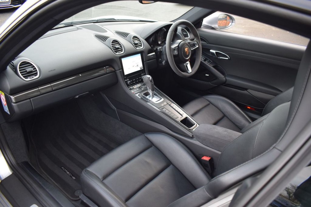 Used Porsche 718 Cayman 2017 for sale - 76841382: Photo 35