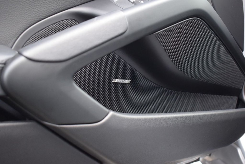 Used Porsche 718 Cayman 2017 for sale - 76841382: Photo 37