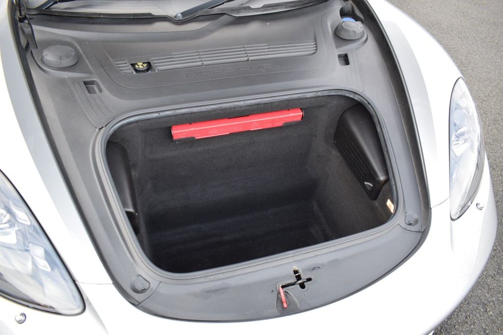 Used Porsche 718 Cayman 2017 for sale - 76841382: Photo 38