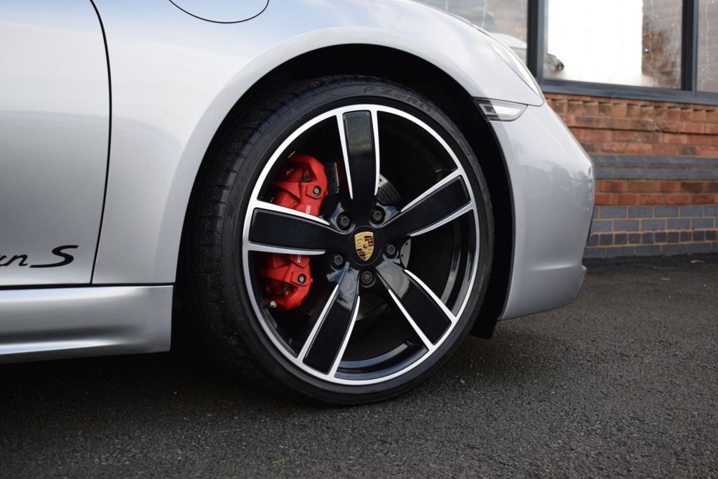 Used Porsche 718 Cayman 2017 for sale - 76841382: Photo 42