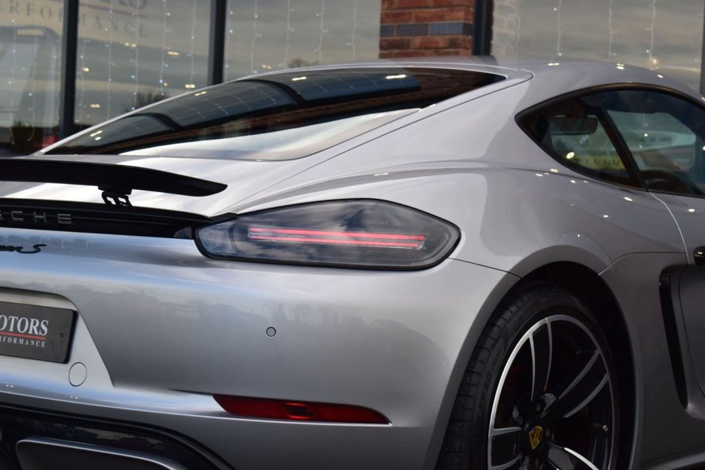 Used Porsche 718 Cayman 2017 for sale - 76841382: Photo 49