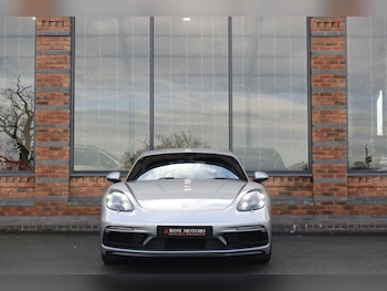 Used Porsche 718 Cayman 2017 for sale - 76841382: Photo