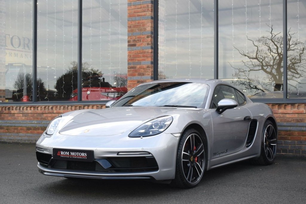 Used Porsche 718 Cayman 2017 for sale - 76841382: Photo 50