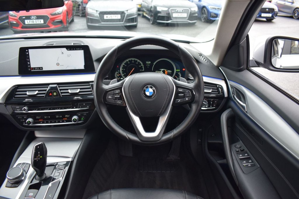 Used BMW 5 Series 2017 for sale - 76934746: Photo 10