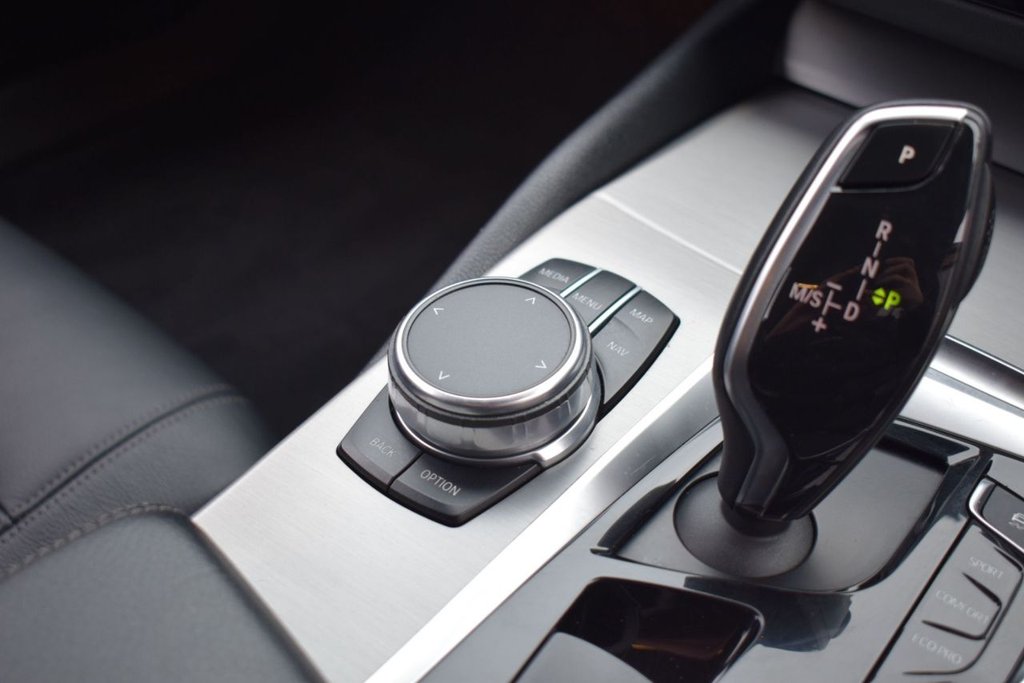 Used BMW 5 Series 2017 for sale - 76934746: Photo 17