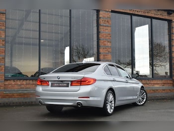 Used BMW 5 Series 2017 for sale - 76934746: Photo