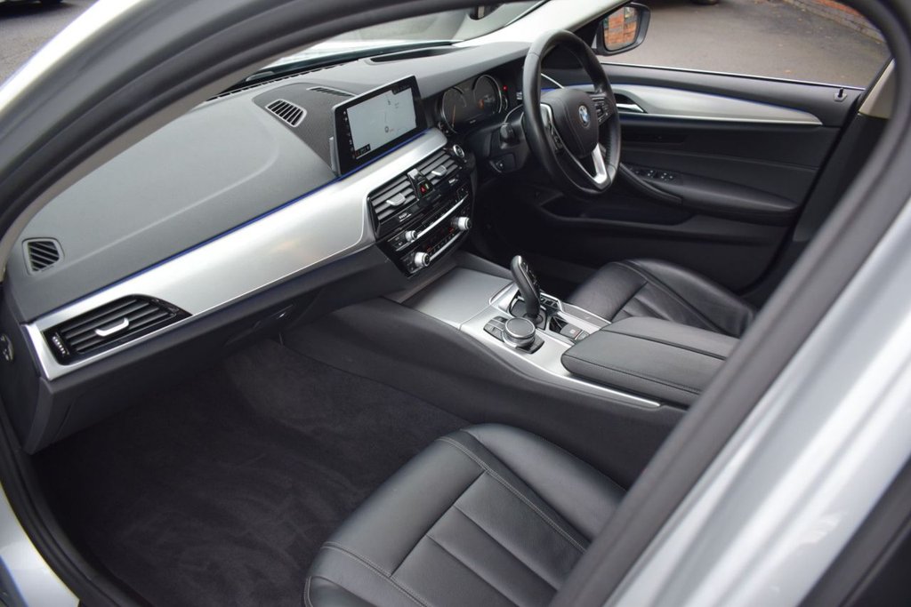 Used BMW 5 Series 2017 for sale - 76934746: Photo 30