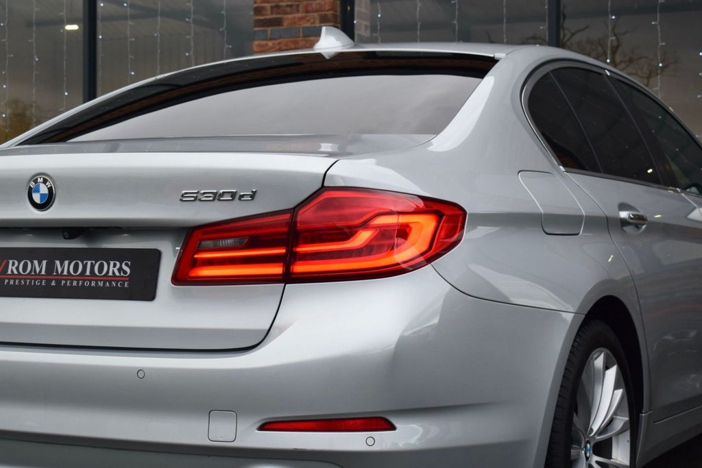 Used BMW 5 Series 2017 for sale - 76934746: Photo 33