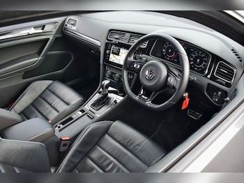 Used Volkswagen Golf 2018 for sale - 79551207: Photo