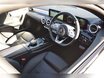 Used Mercedes-Benz CLA 2023 for sale - 76080364: Photo 3