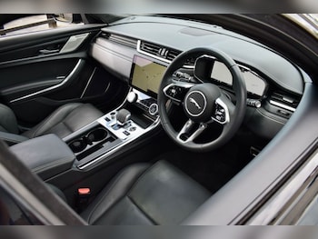 Used Jaguar XF 2024 for sale - 78818407: Photo