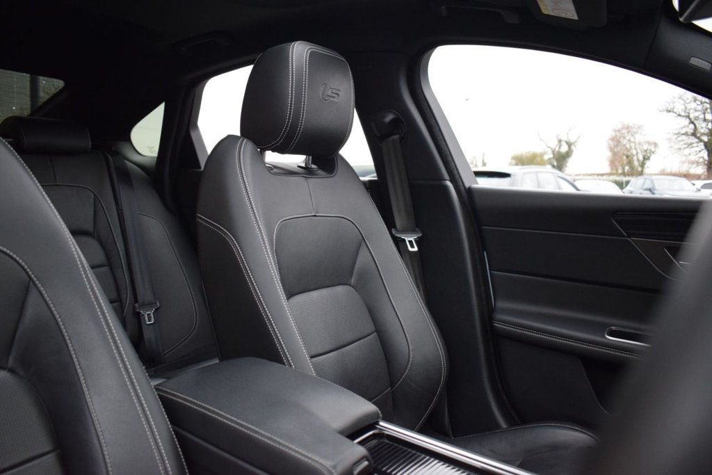 Used Jaguar XF 2018 for sale - 77038083: Photo 19