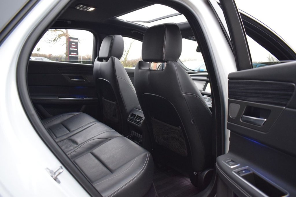 Used Jaguar XF 2018 for sale - 77038083: Photo 26