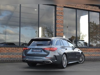 Used Mercedes-Benz C Class 2022 for sale - 76376356: Photo