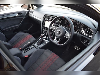 Used Volkswagen Golf 2019 for sale - 79461861: Photo