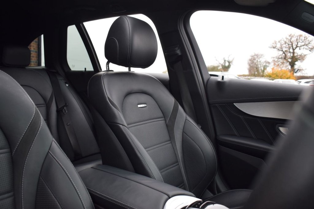 Used Mercedes-Benz C Class 2017 for sale - 76509437: Photo 18